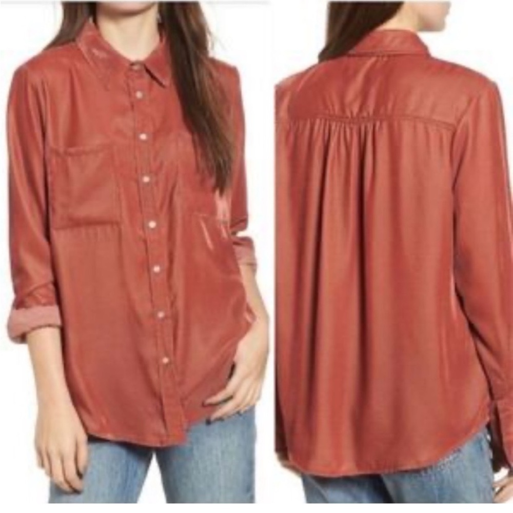 Thread & Supply Button Front Rose Red Velvet Top Size Small